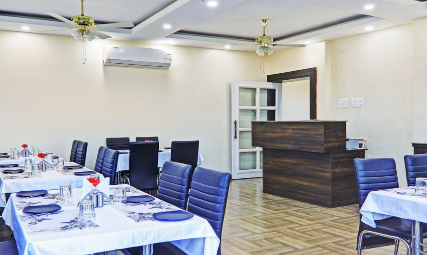 Food & Drinks 5, Treebo Raj Inn Lalpur, Ranchi