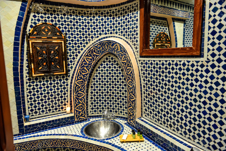 Bathroom 5, Riad Almazhar, Rabat