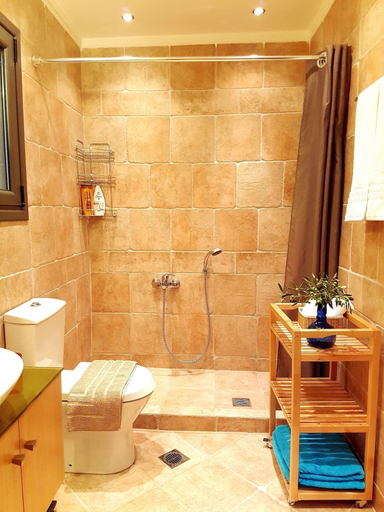 Bathroom 4, Villa Carlos, West Greece