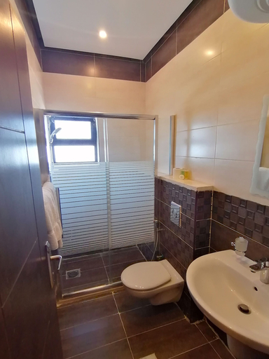 Bathroom 4, Alqimah Serviced Hotel Apartments, Ardhah