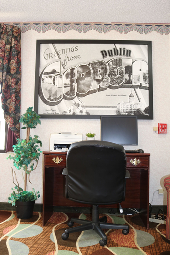 Others 4, Super 8 by Wyndham Dublin, Laurens