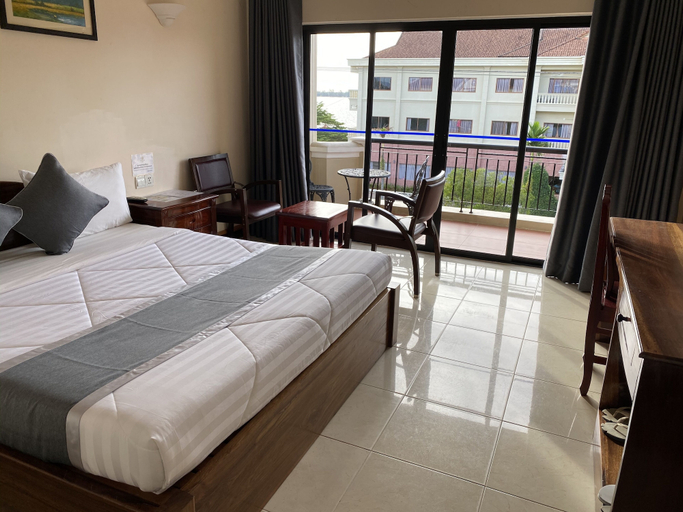 Bedroom 3, Asian Koh Kong Hotel, Smach Mean Chey