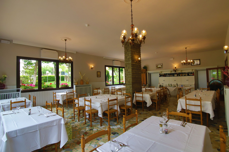 Food & Drinks 5, Hotel Falco D'Oro by Falco D'Oro Hotels, Bologna