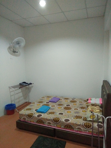 Bedroom 3, Diyana Budget Hotel - Hostel, Kota Bharu