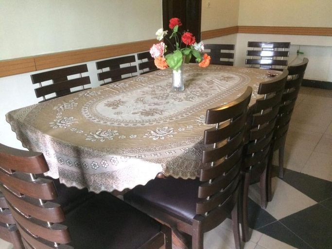 Others 5, Amyls garden, Islamabad