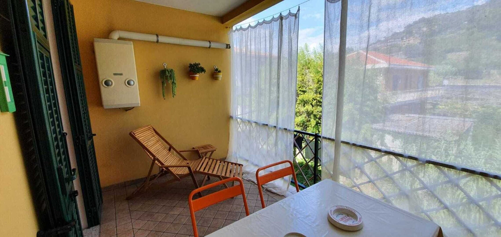 Balcony, 1 Bed Flat - Sleeps 2 - Parking - Wifi, Imperia