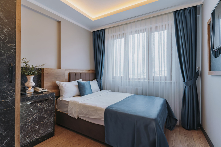 Bedroom 2, City Port Hotel, Merkez