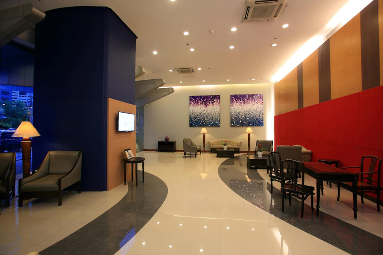 Others 4, The Malayan Plaza Hotel, Pasig City