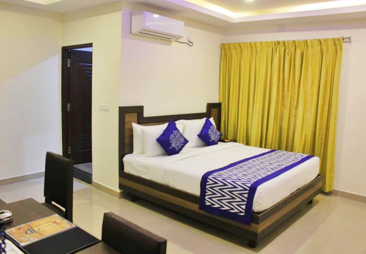 Bedroom 2, Spring Sky Bangalore by ShriGo Hotels, Bangalore
