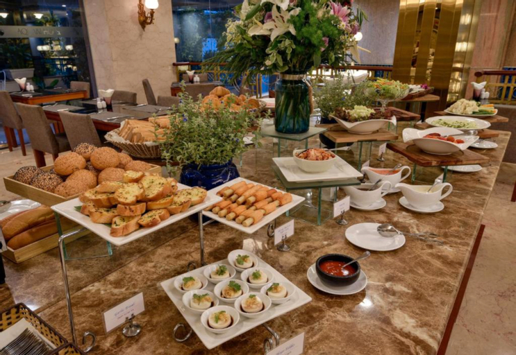 Food & Drinks 5, Aquari Hotel, District 1