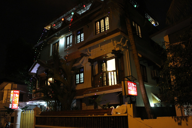 Exterior & Views 2, Hotel White Rose, Ernakulam