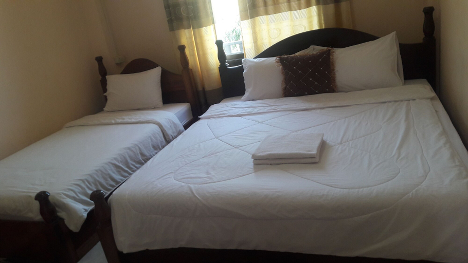 Bedroom 3, Pany Hotel, Vangvieng