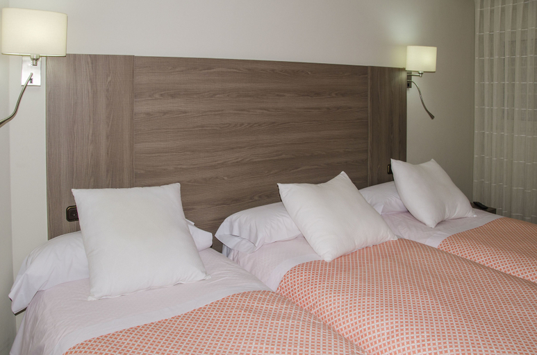Bedroom 2, Hotel Presa, León