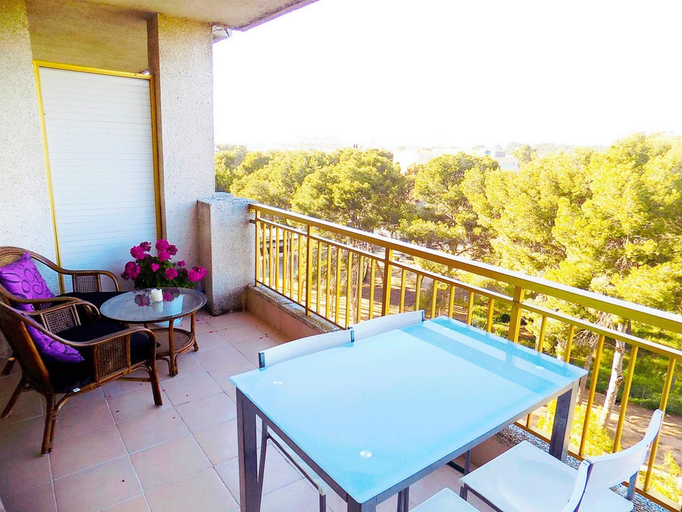 Others 5, Apartsalou Lea, Tarragona