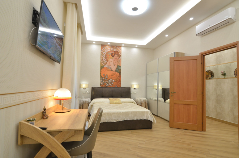 Bedroom 2, CASERTA DELUXE BIS - BandB Caserta, Caserta