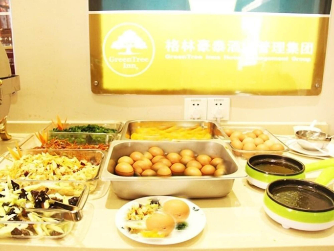 Food & Drinks 4, GreenTree Inn Qingdao Development District SDUST Express Hotel, Qingdao