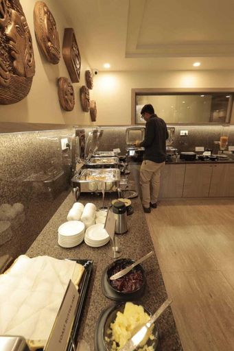 Food & Drinks 5, Pride Biznotel Gir Sasan, Gir Somnath