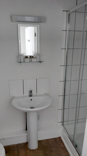 Bathroom 3, The Old Colliery Stables, Durham