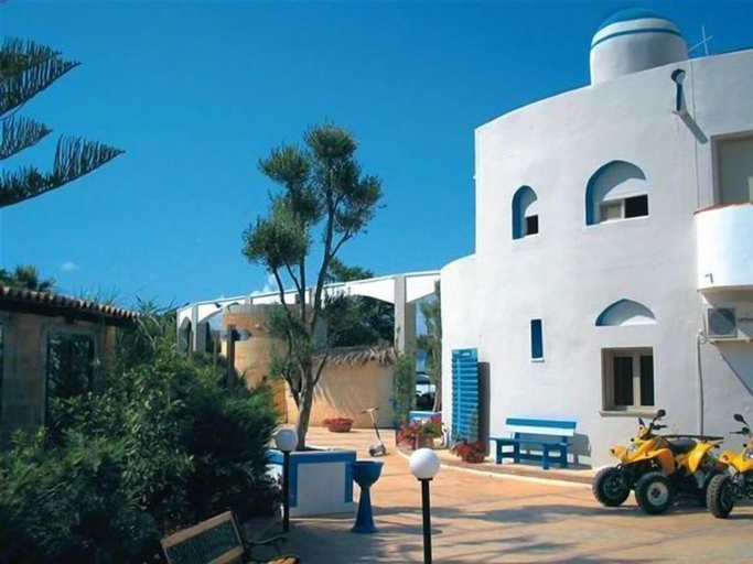 Exterior & Views, Kartibubbo Beach Resort, Trapani
