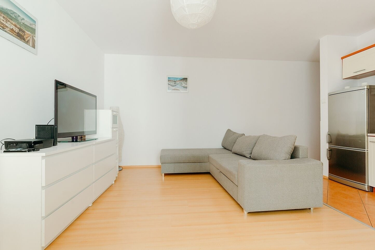 Others 5, ShortStayPoland Św. Wincentego B7, Warsaw