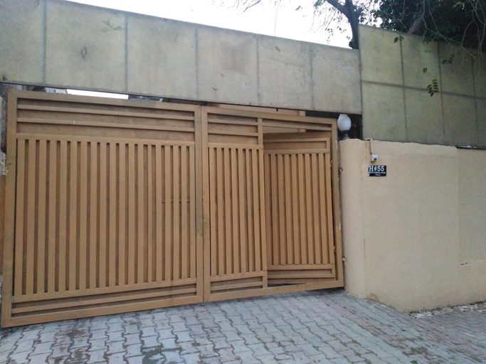Exterior & Views 2, Amyls garden, Islamabad