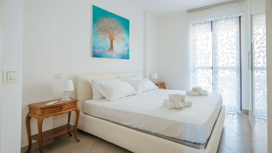 Bedroom 2, Parco Villa Fiske 2, Savona