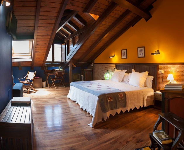 Bedroom 3, Micro-Hostal La Puerta del Perdon, León