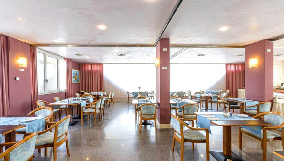 Food & Drinks 5, Hotel Maja, Pescara