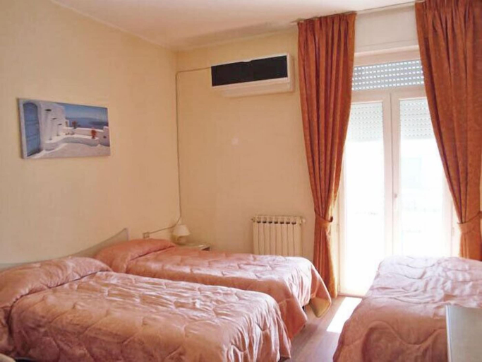 Bedroom 2, Hotel Mirage Versilia, Lucca