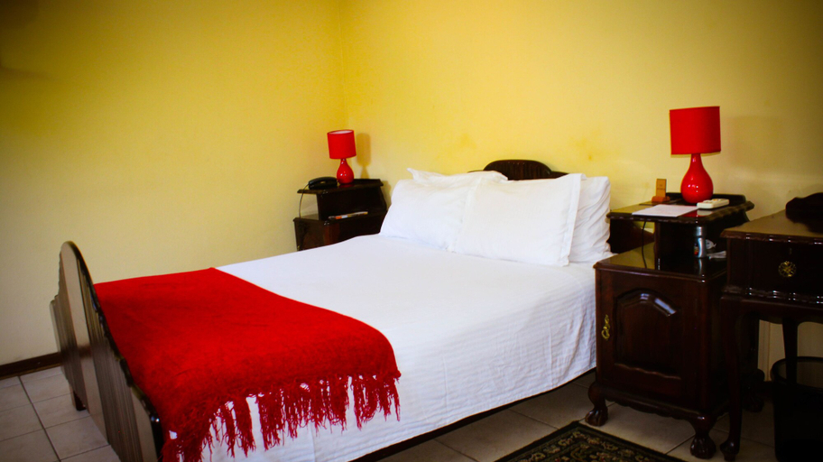 Bedroom 3, River-Ridge Guest House, Gaborone