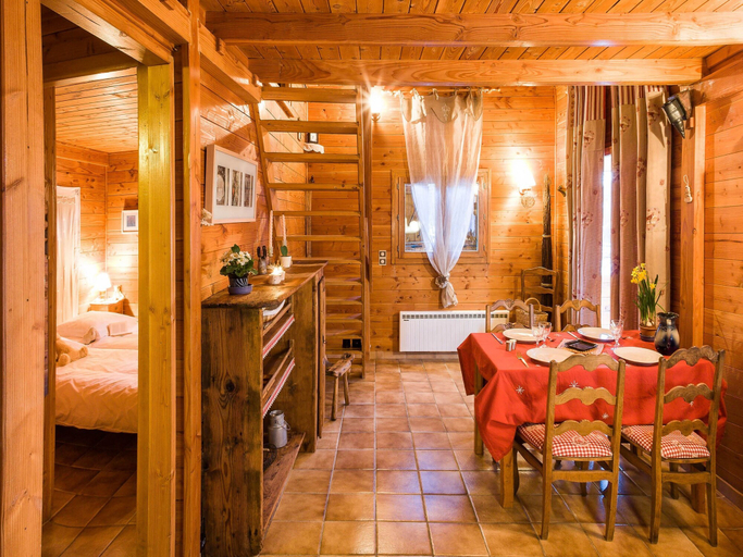 Others 5, Chalet Carpe Diem, Hautes-Alpes