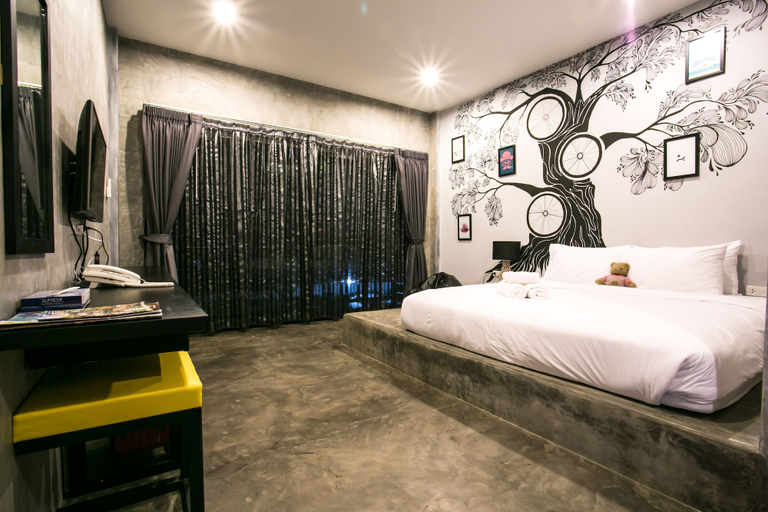 Bedroom 4, The Bike Loft Family Hostel, Hua Hin