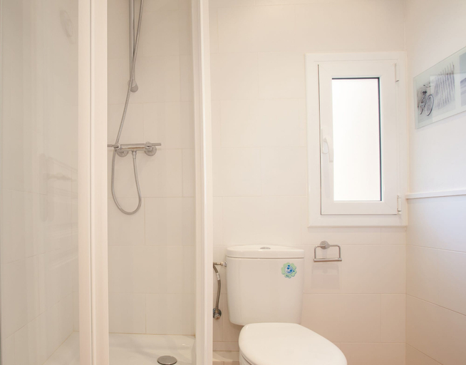 Bathroom 3, Poblenou Nextdoor, Barcelona