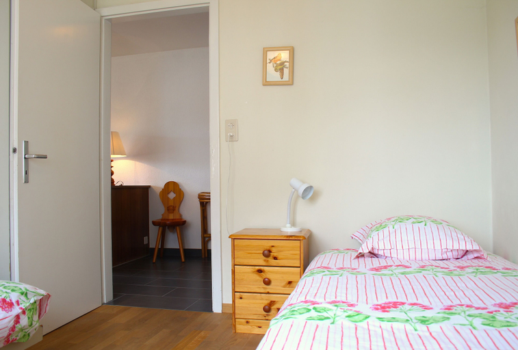Bedroom 3, Central & Cozy - Rainbow A, Sierre