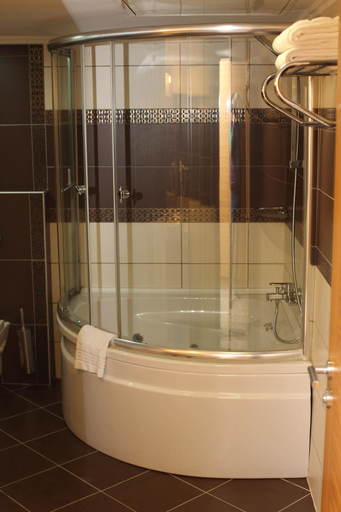 Bathroom 3, Emir Royal Hotel, Yüreğir