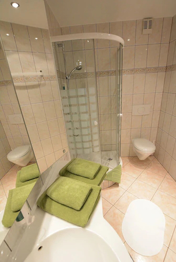 Bathroom 5, Hotel Evabrunnen, Bautzen