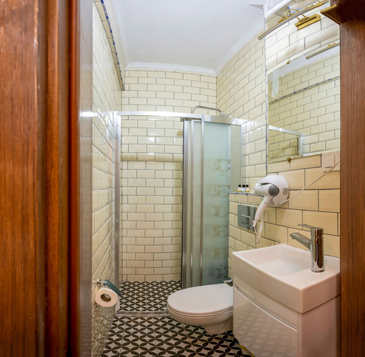 Bathroom 5, Taksim Story Residence, Beyoğlu