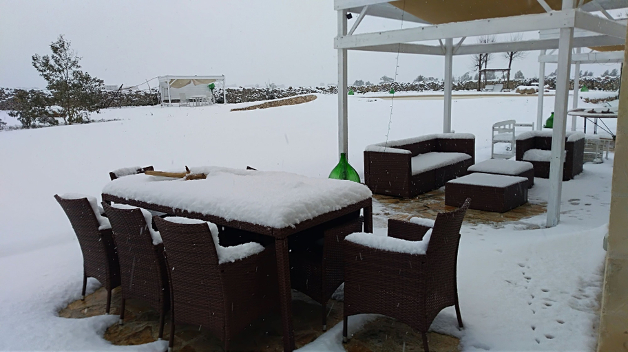 Food & Drinks 5, Falcon Home Resort, Lecce