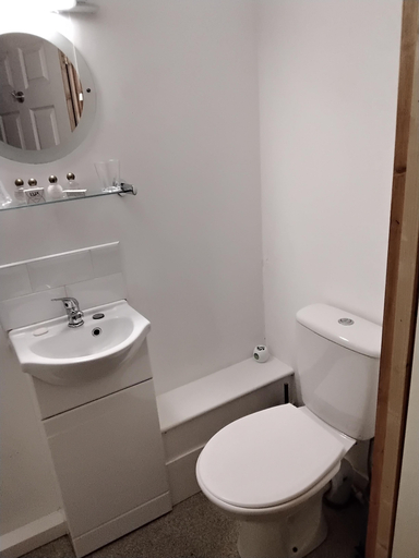 Bathroom 3, The Old Colliery Stables, Durham