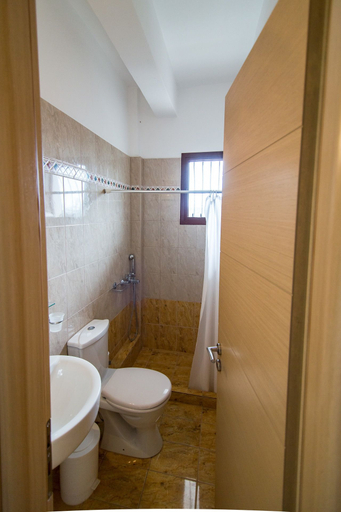 Bathroom 5, Margarita Apartments, Epirus