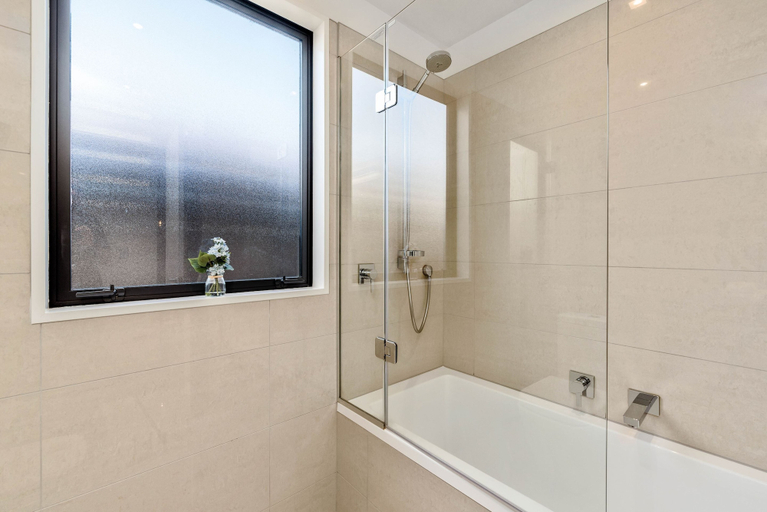 Bathroom 4, Central Queenstown 3-Bed Villa by Staysouth, Queenstown-Lakes