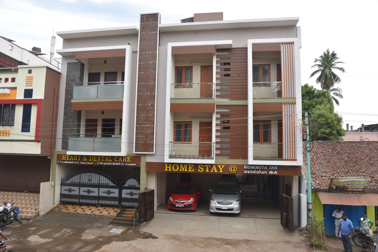 Exterior & Views