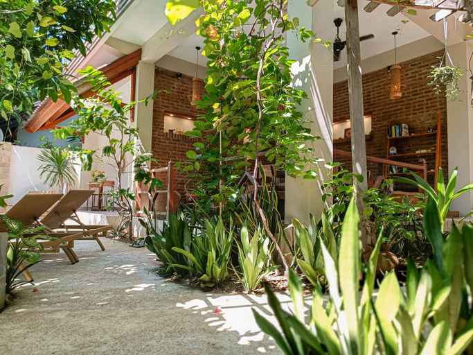 Exterior & Views 2, Soraya Yoga Wellness Center, Lombok