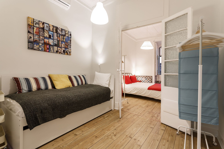 Bedroom 2, Fanqueiros Deluxe Apartment, Lisbon