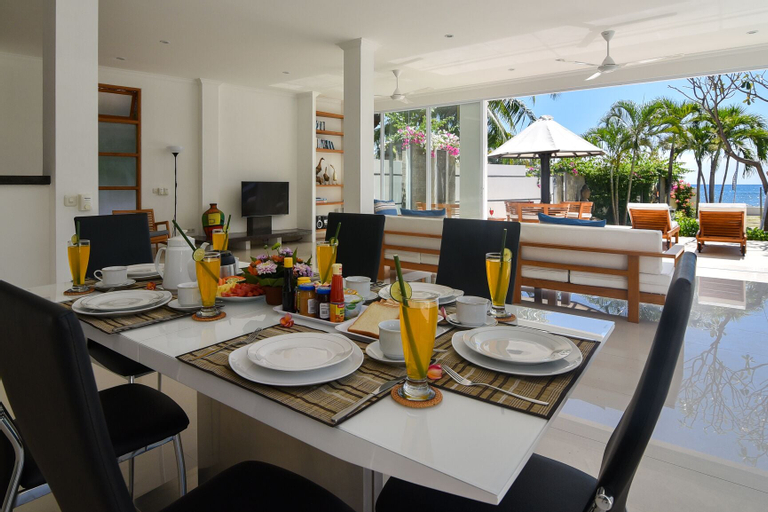 Food & Drinks 5, Villa Lovina Beach 2, Buleleng