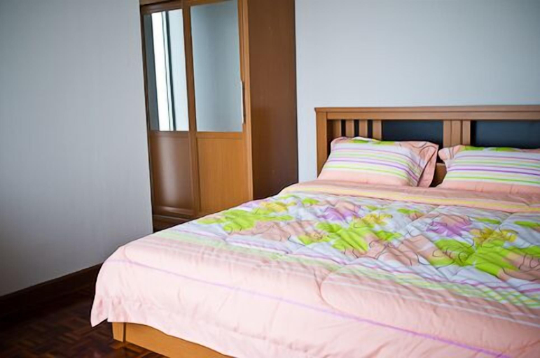 Bedroom 1, Lake View Condominium Superior, Pak Kret