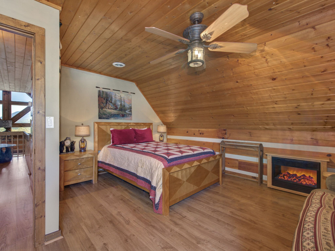 Bedroom 5, Drakes Mountain Hideaway, Sevier