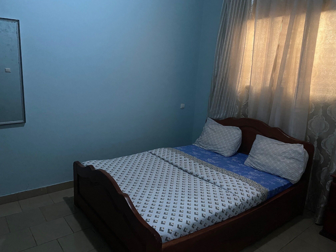Bedroom 4, Manoir des Princesses Ekoumdoum, Mfoundi