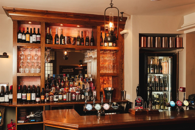 Food & Drinks 3, The Falcon Painswick, Gloucestershire