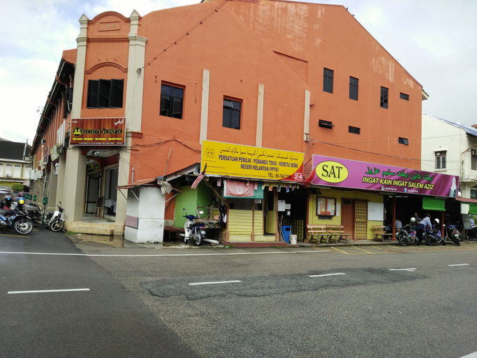 Exterior & Views 2, Diyana Budget Hotel - Hostel, Kota Bharu